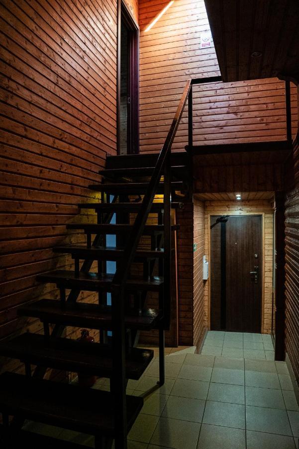 Готель Casa Gorjeneasca Тиргу-Жіу Екстер'єр фото
